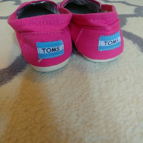 Women's Toms classic size 8 pink - Picture 3 of 6